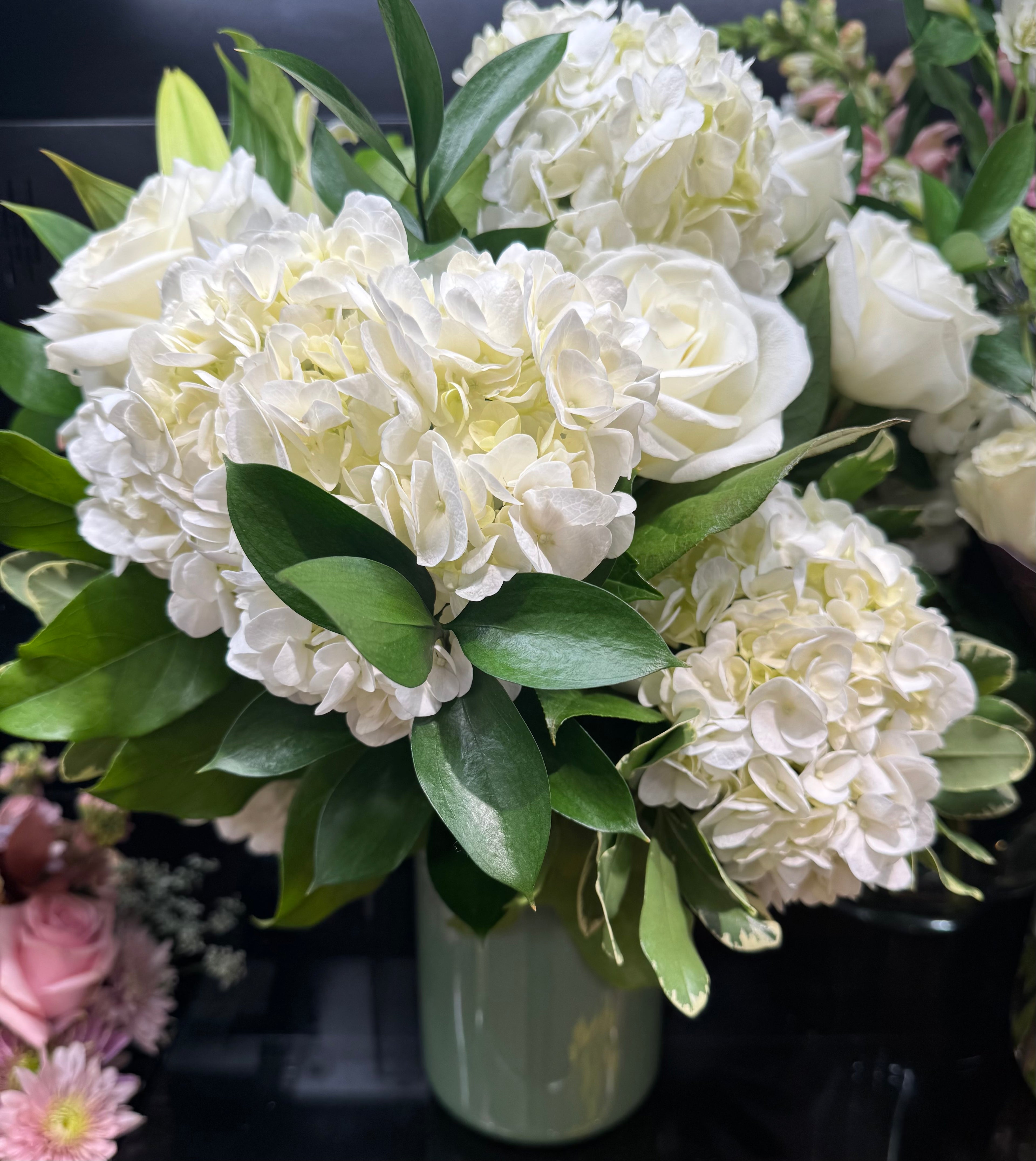 Quarterly Luxury Floral Bouquets with Gifts