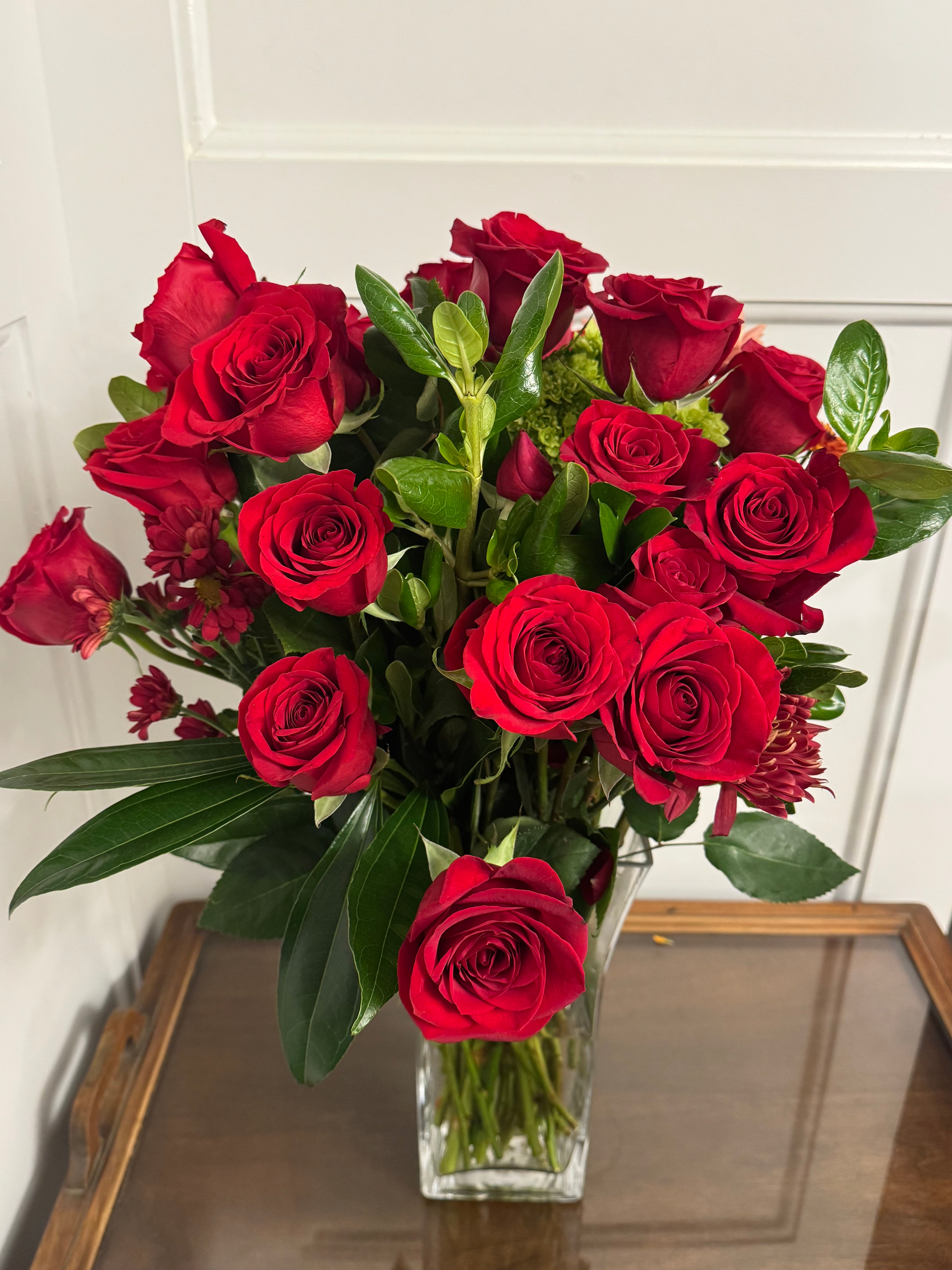Quarterly Luxury Floral Bouquets with Gifts