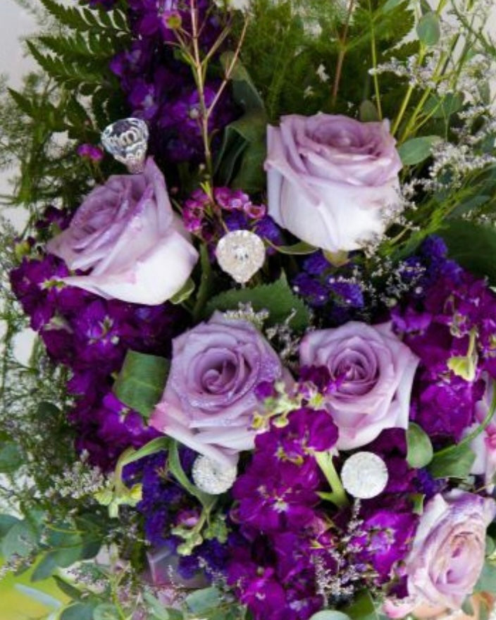 Quarterly Luxury Floral Bouquets with Gifts